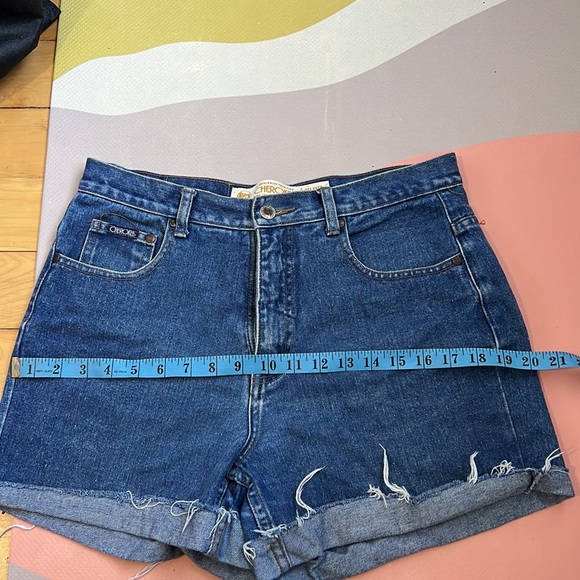 Cherokee vintage denim Jean shorts - Picture 5 of 7